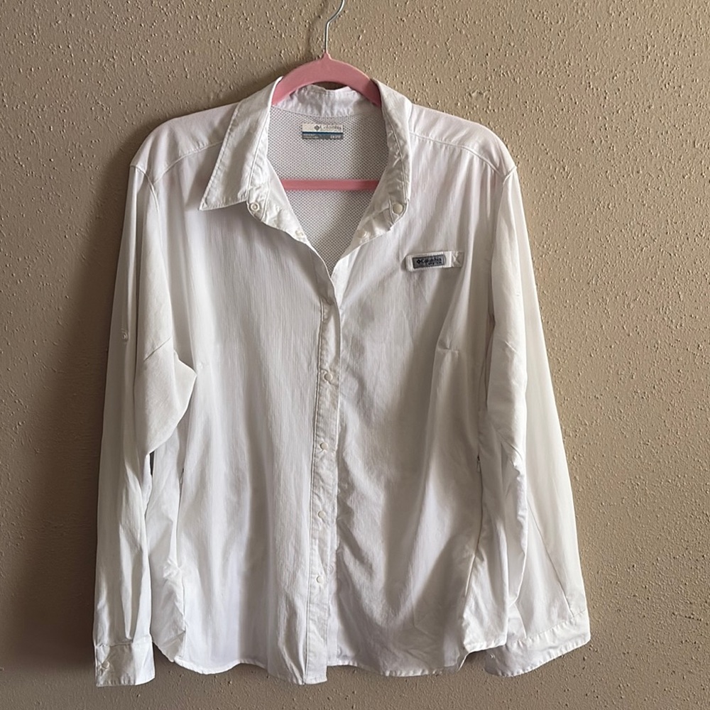 Columbia White Button Down Shirt Versatile Top